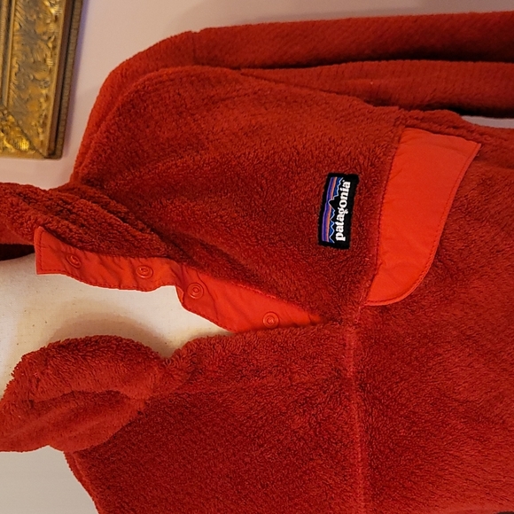 PATAGONIA bright red pullover - Picture 2 of 7